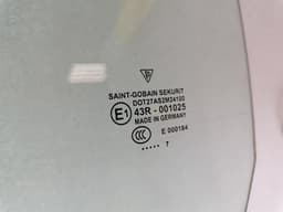 PORSCHE Porsche Boxster 987 Left Front Door Glass 98754251102 Door Window Front Left — thumbnail 2