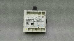 MERCEDES-BENZ Mercedes C W205 rear right door module A2229002112 door control unit rear right — thumbnail 3