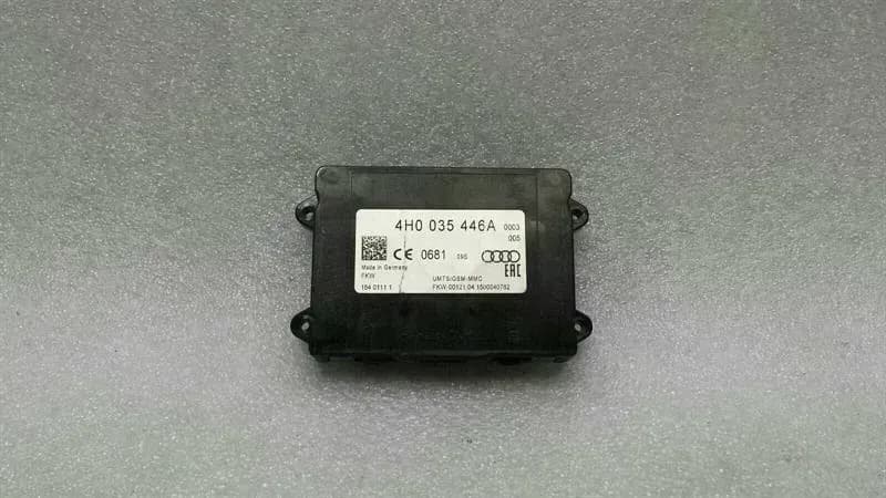 AUDI Audi RS3 8V Aerial / Antenna Amplifier 4H0035446A Antenna Aerial Amplifier