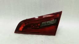 AUDI Audi RS3 8V Right Rear Light 8V4945094A Rear Right LED A3 S3 — thumbnail 1