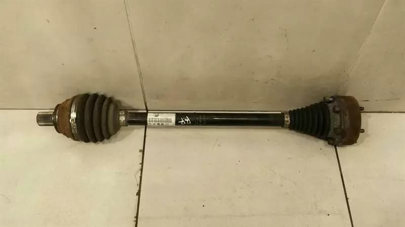AUDI Audi RS3 8V drive shaft rear right 8P0501204 rear right drive shaft 2.5
