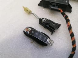 PORSCHE Porsche Boxster 718 Engine ECU 982907309D 2.5 TURBO Engine Control Unit — thumbnail 9
