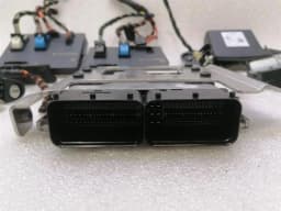 PORSCHE Porsche Boxster 718 Engine ECU 982907309D 2.5 TURBO Engine Control Unit — thumbnail 10