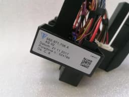 PORSCHE Porsche Boxster 718 Fuse Box 982971706A Fuse Box — thumbnail 2