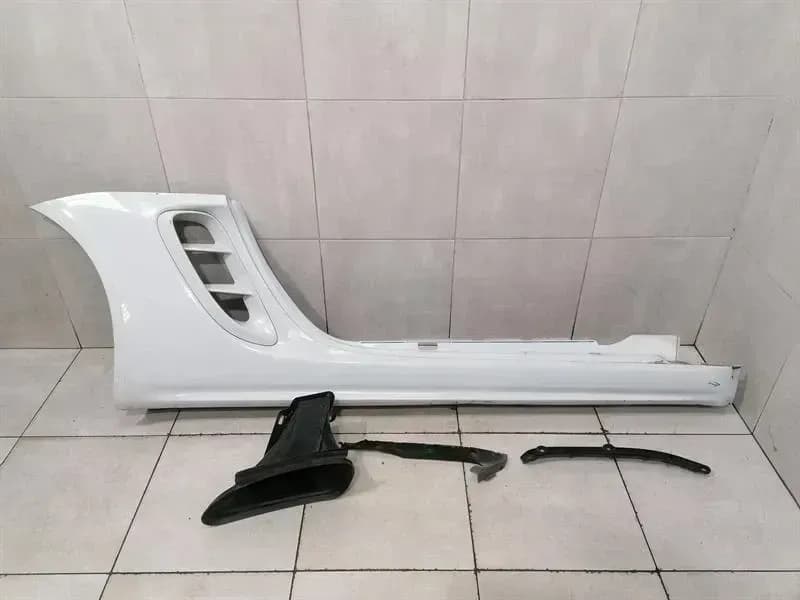 Porsche Boxster 718 side skirt 982853564 right side skirts