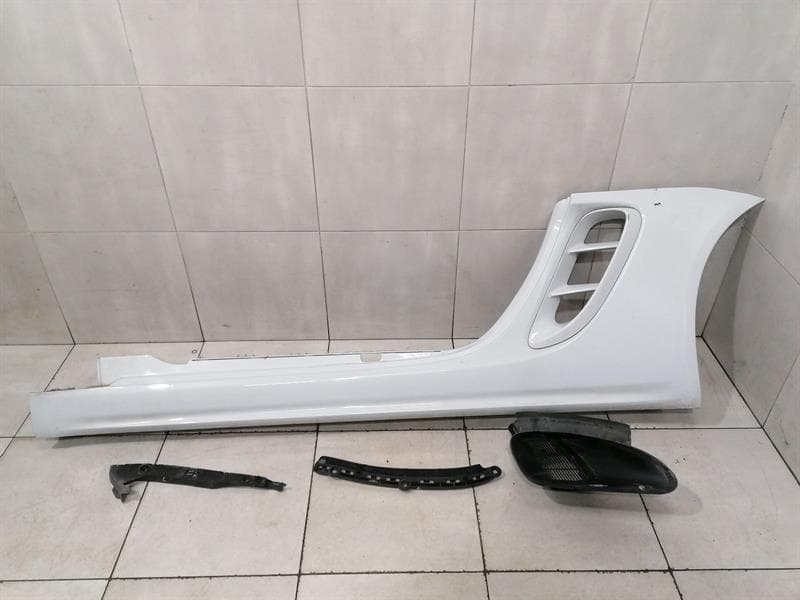 Porsche Boxster 718 side skirt 982853563 left side skirts