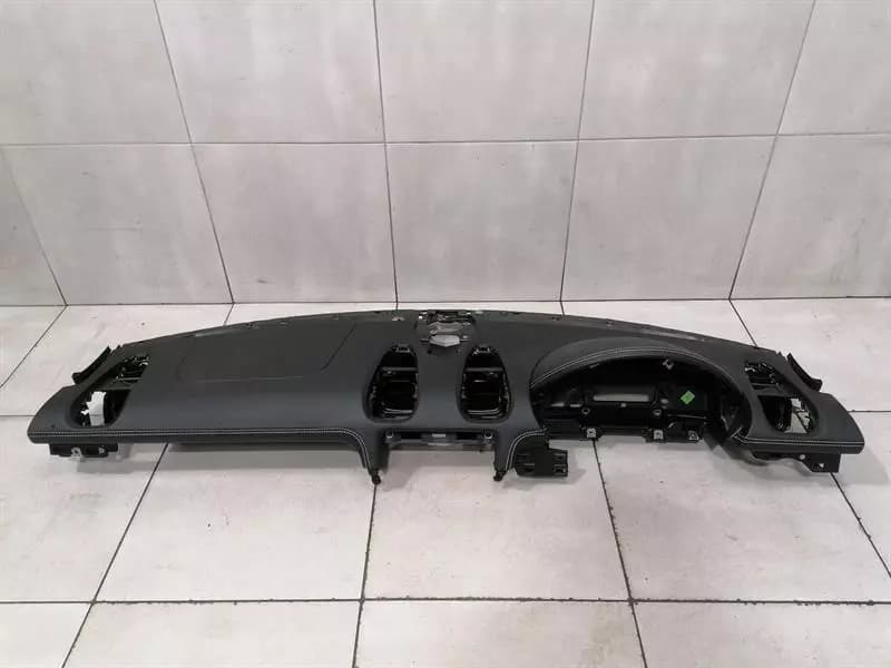 Porsche Boxster 718 Dashboard RHD GT SILVER STITCHING EXTENDED LEATHER