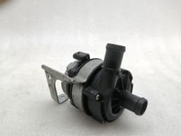 PORSCHE Porsche Boxster 718 Additional Cooling Pump 04L965567 Coolant Pump Pump — thumbnail 2