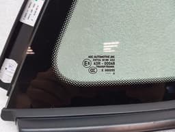 PORSCHE Porsche Cayman 718 Left Rear Quarter Glass 98154311105 Door Window 1⁄4 Rear Left — thumbnail 4