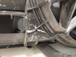 PORSCHE PORSCHE CAYMAN 718 COOLING FAN 982959456 FAN RH WITH DEFECTS — thumbnail 2
