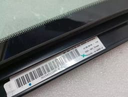 PORSCHE Porsche Cayman 718 Right Rear Quarter Glass 98154311205 Door Window 1⁄4 Rear Re — thumbnail 4