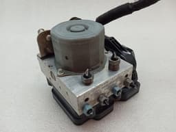 PORSCHE Porsche Cayman 718 A.B.S Pump 982614095A ABS Pump Hydraulic Block — thumbnail 2