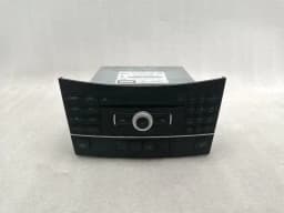 MERCEDES-BENZ Mercedes E Class W207 CD player A2129004910 audio system controller COMAND — thumbnail 1