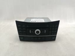 MERCEDES-BENZ Mercedes E Class W207 CD player A2129004910 audio system controller COMAND — thumbnail 7