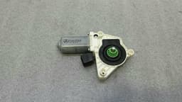 MERCEDES-BENZ Mercedes E Class W207 RRH Door Window Motor A2078200442 Window Regulator Motor Hi Re — thumbnail 4