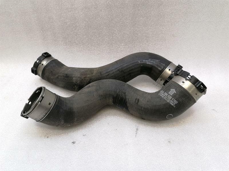 MERCEDES-BENZ Mercedes E W207 intercooler pipe set A2045281482 pressure pipe charge air pipe OM651