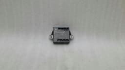 MERCEDES-BENZ Mercedes E Class W212 RRH Door Module A2129004206 Door Control Unit Rear RE — thumbnail 4