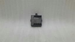 MERCEDES-BENZ Mercedes E Class W212 Left Door Module A2129004402 Door Control Unit Front Left — thumbnail 1