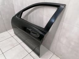 MERCEDES-BENZ Mercedes C Class W204 Left Front Door A2047200105 Door Front Left — thumbnail 2