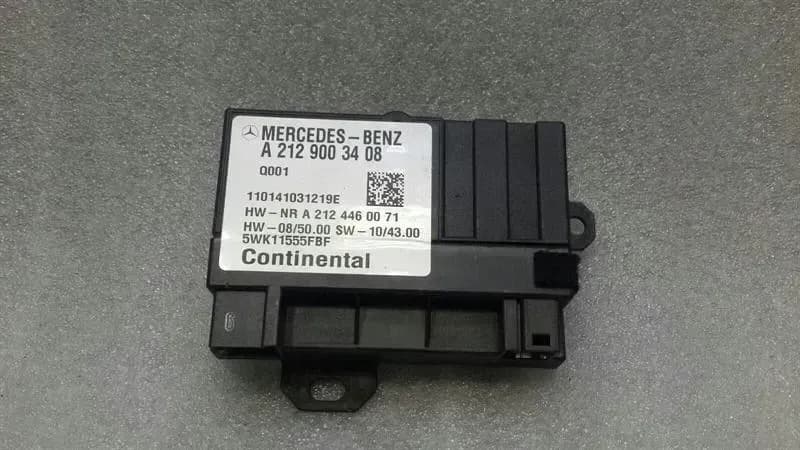 MERCEDES-BENZ Mercedes E Class W212 Fuel Pump Module A2129003408 Control Unit Fuel Pump