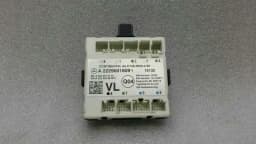 MERCEDES-BENZ Mercedes C Class W205 FLH Door Module A2229001809 Door Control Unit Front Left — thumbnail 4