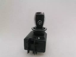 MERCEDES-BENZ Mercedes C Class W204 Electronic Module A2079057101 Control Unit EZS + KEY — thumbnail 1