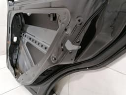 MERCEDES-BENZ Mercedes C Class W204 Right Rear Door A2047302200 Door Rear Right — thumbnail 6