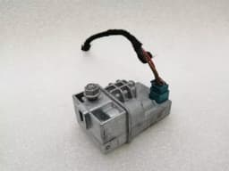 MERCEDES-BENZ Mercedes C Class W204 Steering Lock A2045458132 Steering Column Lock — thumbnail 1