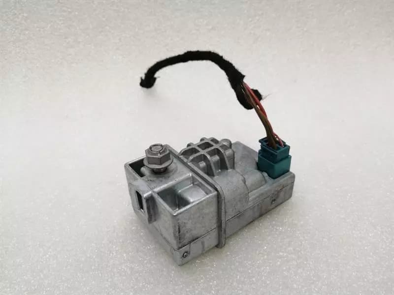 Mercedes C Class W204 Steering Lock A2045458132 Steering Column Lock