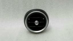 MERCEDES-BENZ Mercedes C W205 RHD left air vent A2058301100 ventilation nozzle ventilation grille Li — thumbnail 7