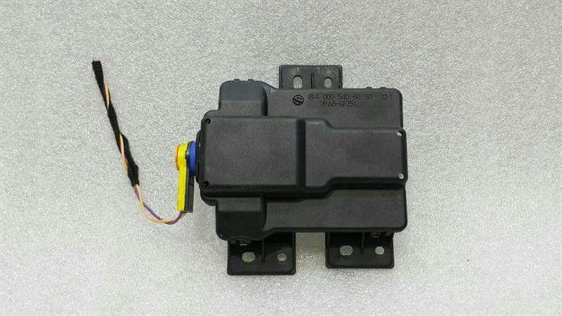 Mercedes C Class W205 Fuse Box Control Unit A0005406050 Relay Control Unit