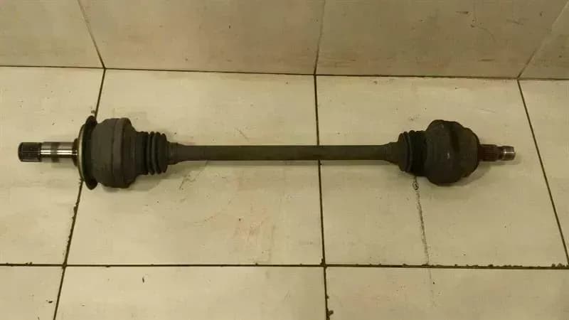 MERCEDES-BENZ Mercedes C W205 Left Rear Drive Shaft A2053500509 Drive Shaft Rear Left