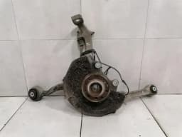 MERCEDES-BENZ Mercedes C AWD W205 Left Front Hub A2053322700 Wheel Bearing Housing Front Left — thumbnail 1