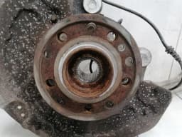 MERCEDES-BENZ Mercedes C AWD W205 Left Front Hub A2053322700 Wheel Bearing Housing Front Left — thumbnail 3