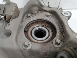 MERCEDES-BENZ Mercedes C Class W205 Right Rear Hub A2053500241 Wheel Bearing Housing Rear Right — thumbnail 4