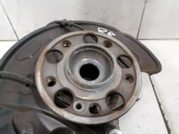 MERCEDES-BENZ Mercedes C Class W205 Right Rear Hub A2053500241 Wheel Bearing Housing Rear Right — thumbnail 2
