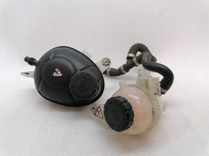 MERCEDES-BENZ Mercedes C Class W205 Expansion Tank A2055000049 Balancing Tank Cooling Water