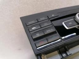 MERCEDES-BENZ Mercedes W212 W207 Command CD Player A2129001317 Audio System Controller — thumbnail 4