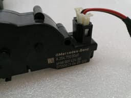 MERCEDES-BENZ Mercedes C W205 boat lock A2047500060 tailgate lock power lock actuator — thumbnail 3