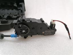 MERCEDES-BENZ Mercedes C W205 boat lock A2047500060 tailgate lock power lock actuator — thumbnail 6