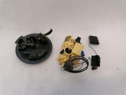 MERCEDES-BENZ Mercedes C Class W205 Fuel Pump Electric A2054701694 Fuel Pump OM651 — thumbnail 10