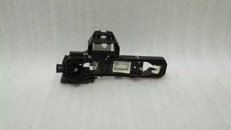Mercedes SLK R172 door inner handle A2047602534 interior door handle left