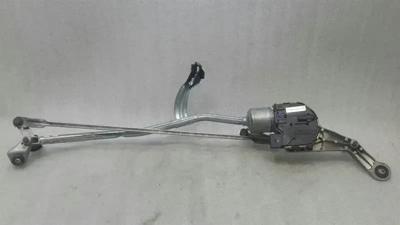 MERCEDES-BENZ MERCEDES C W205 FRONT WIPER ENGINE A2058208202 RIGHT HAND DRIVE RHD