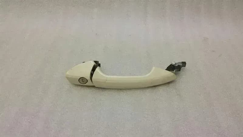Mercedes SLK R172 Right Door Handle A2047600270 Door Handle Right