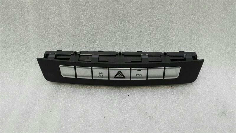 MERCEDES-BENZ Mercedes SLK R172 Switch Block Hazard Switch A1729051000 Switch