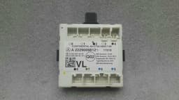MERCEDES-BENZ Mercedes C W205 front left door module A2229009812 door control unit rear left — thumbnail 3
