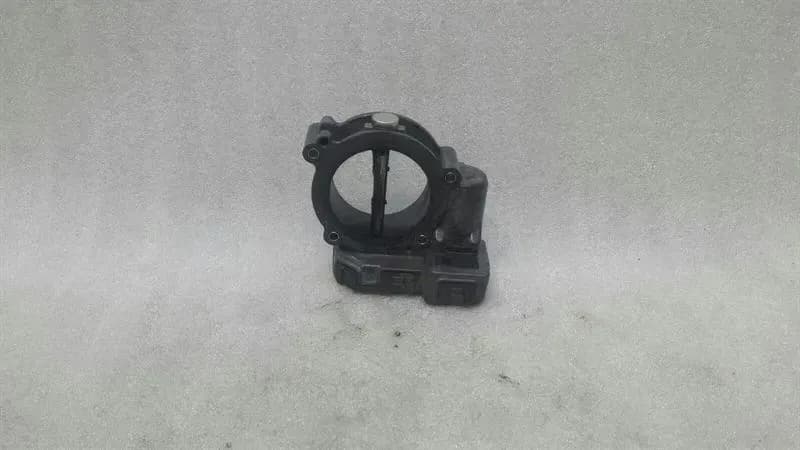 Mercedes C W205 Throttle Body A6510900470 Throttle Body OM651 Diesel W212 R172