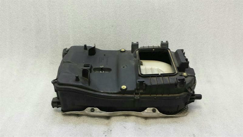 MERCEDES-BENZ Mercedes SLK R172 Airbox A6510901701 Air Filter Box OM651