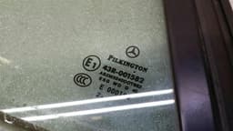 MERCEDES-BENZ Mercedes SLK R172 Right Rear 1/4 Glass A1726700200 Door Window 1⁄4 Rear Right — thumbnail 3