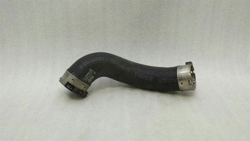 MERCEDES-BENZ Mercedes SLK R172 intercooler pipe A1725280482 pressure pipe charge air pipe OM651